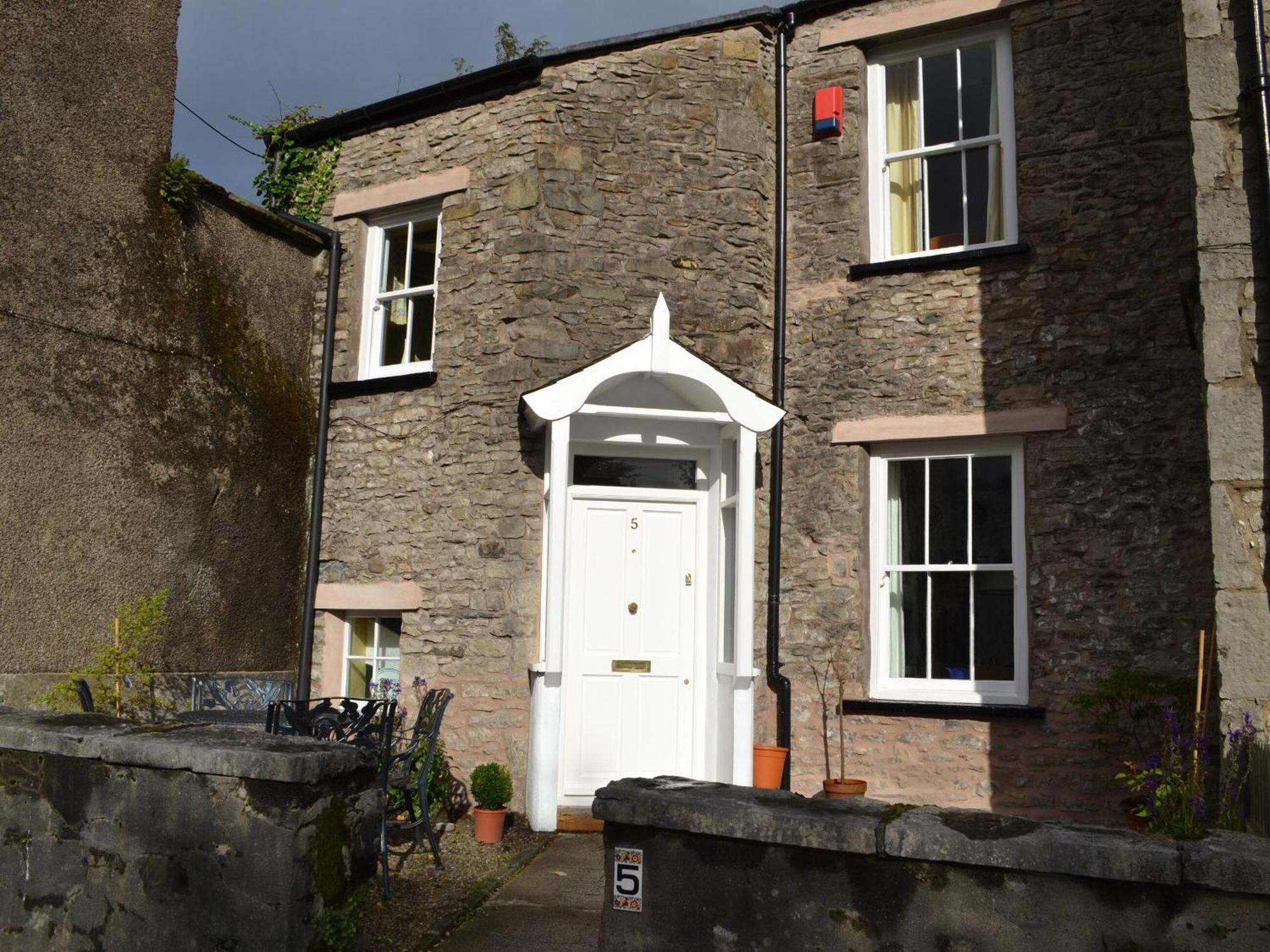 Church Walk Cottage Kendal Exterior foto